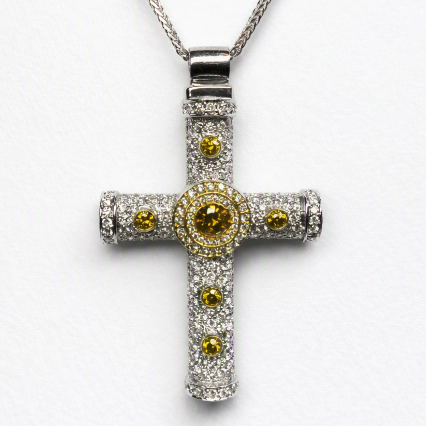 Witgouden Kruis met Natuurlijke Gele Diamanten